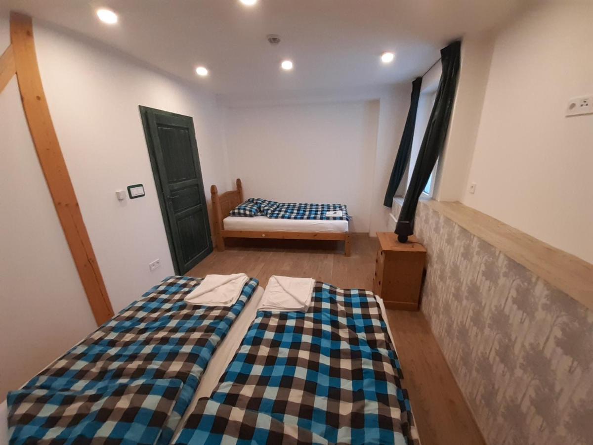 Apartmany Pod Marianskymi Schody 阿尔布勒茨缇策维基泽尔斯基弛霍拉次 外观 照片